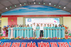 Tổ Chuyên môn - Tổ Sử - Địa - Tin - GDKTPL