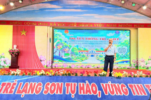 TRƯỜNG THPT CAO LỘC: NÂNG CAO NHẬN THỨC, KỸ NĂNG PHÒNG TRÁNH THUỐC LÁ ĐIỆN TỬ, THUỐC LÁ NUNG NÓNG CHO HỌC SINH
